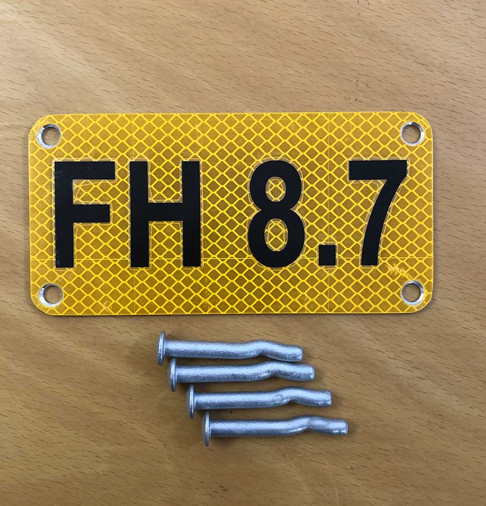 150 x 75mm Fire Hydrant Reflective Horizontal Plate