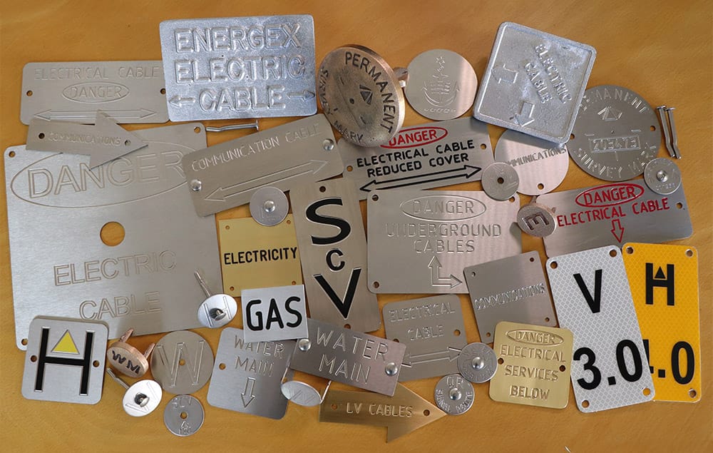 Kerbmarker Stainless steel, brass and reflective tags and plates gallery
